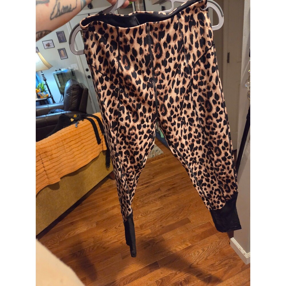 Victoria's Secret Leopard Print Mesh Leggings